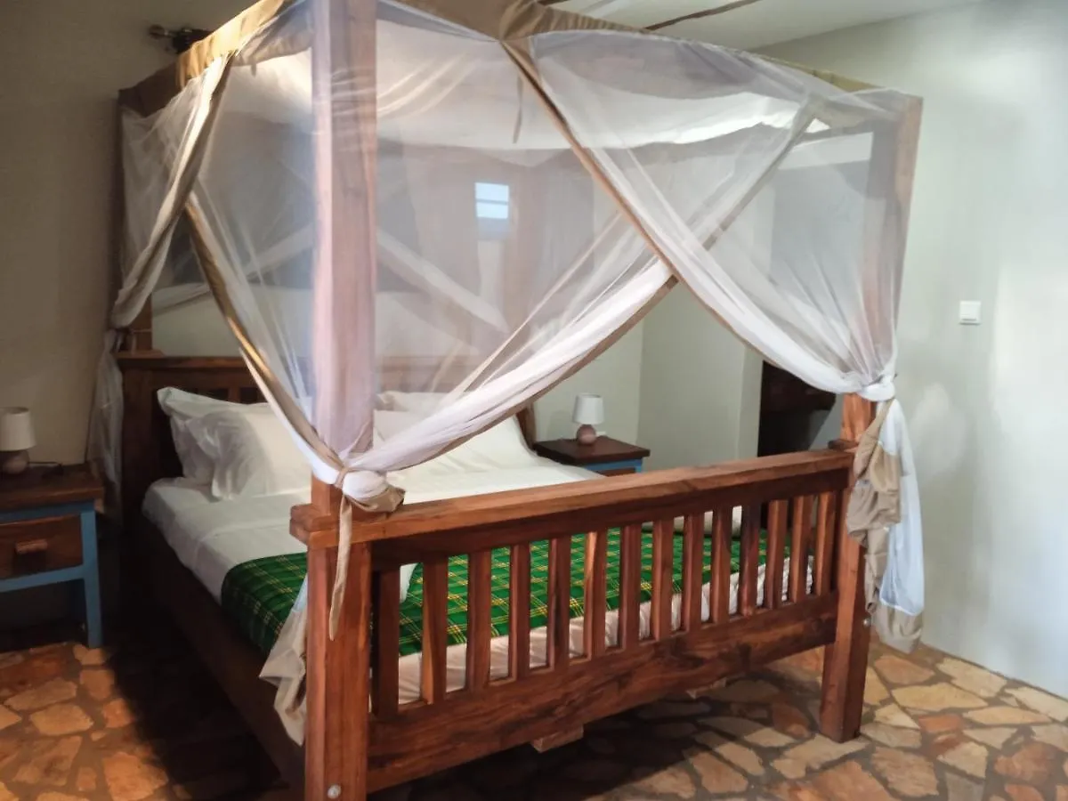 Wild-West Guest House Bunono